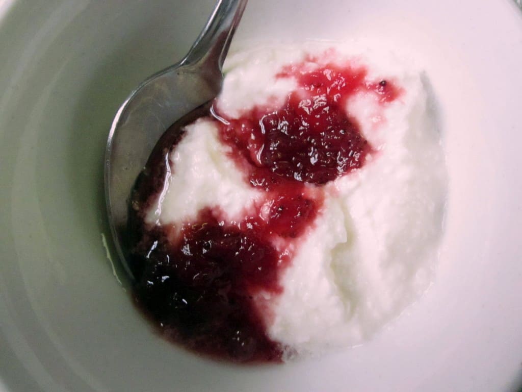 lactose-free yogurt
