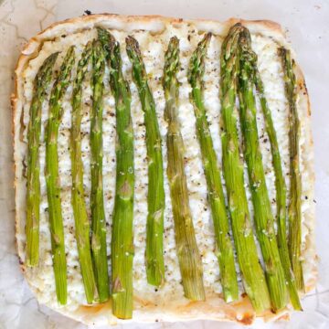 Springtime asparagus and ricotta tart