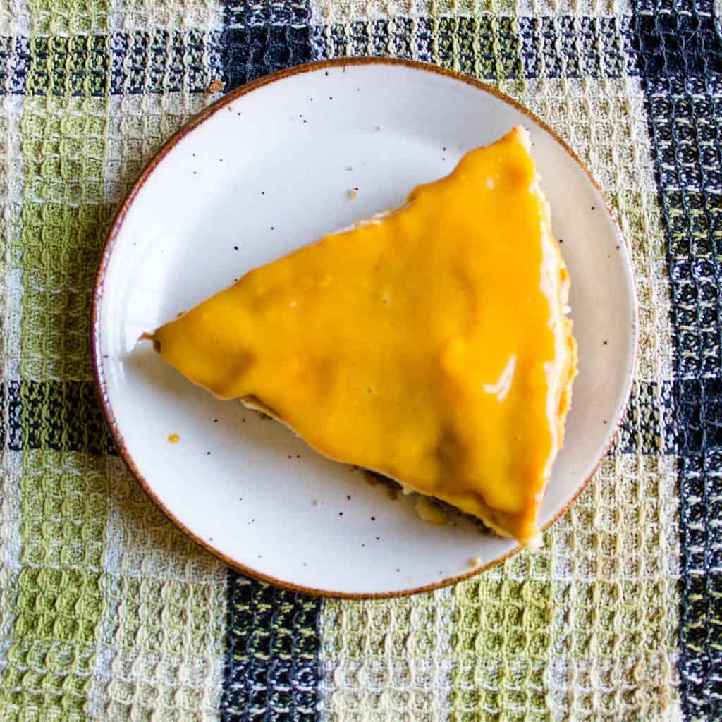 vegan mango cheesecake slice 2