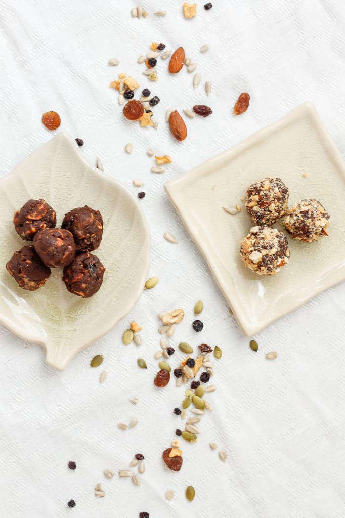 Chocolate nut energy balls