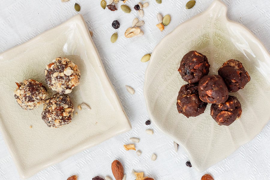 Chocolate nut energy balls