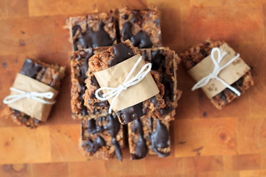 Pear chocolate granola bars