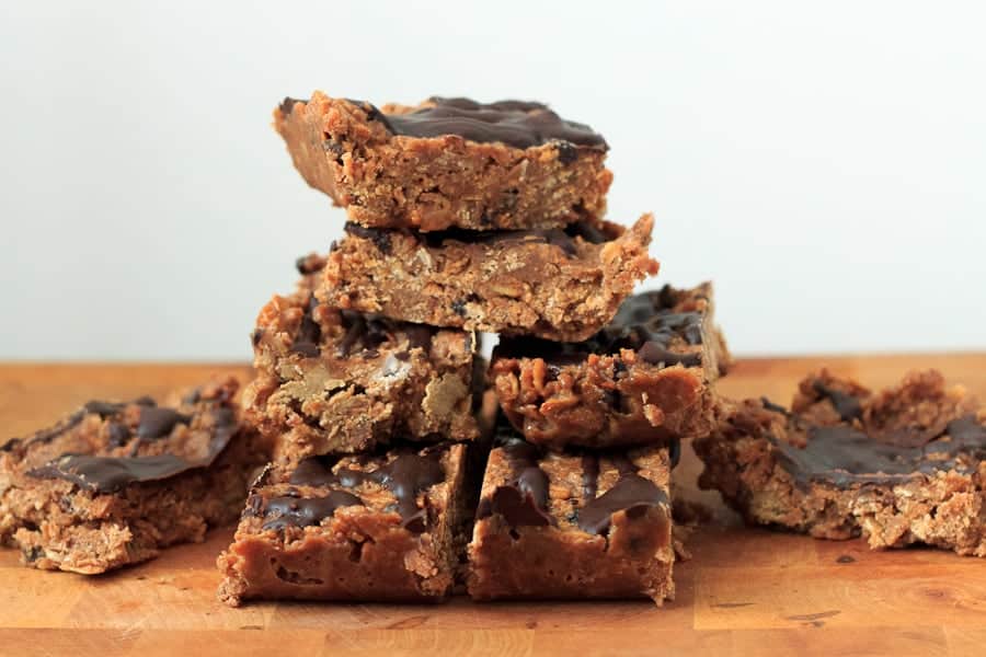 Pear chocolate granola bars