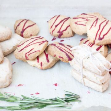 Lemon rosemary shortbread cookies,