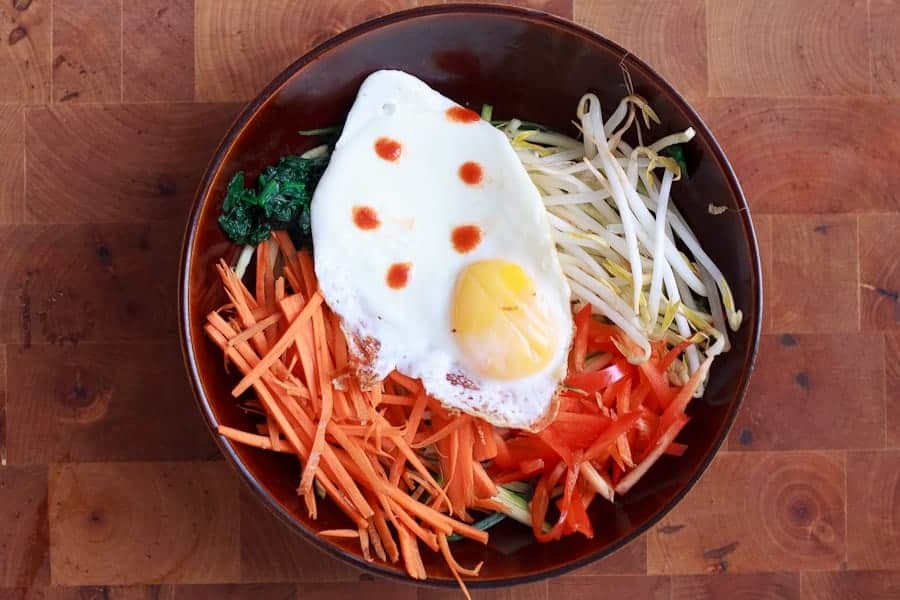 Paleo vegetarian bibimbap