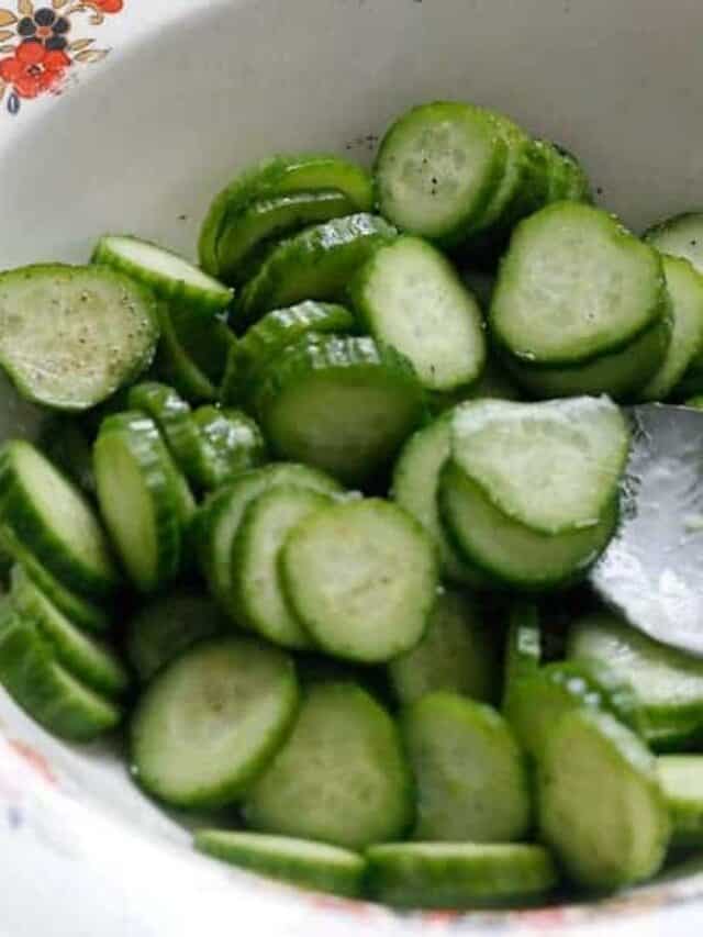 Ukrainian cucumber salad