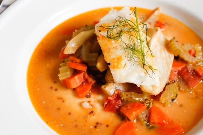 This pan-seared cod with fennel-tomato ragout harkens to the simple, Spanish-Italian food of Argentina.