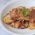Salmon with apples and potatoes