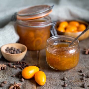 jars of kumquat jam