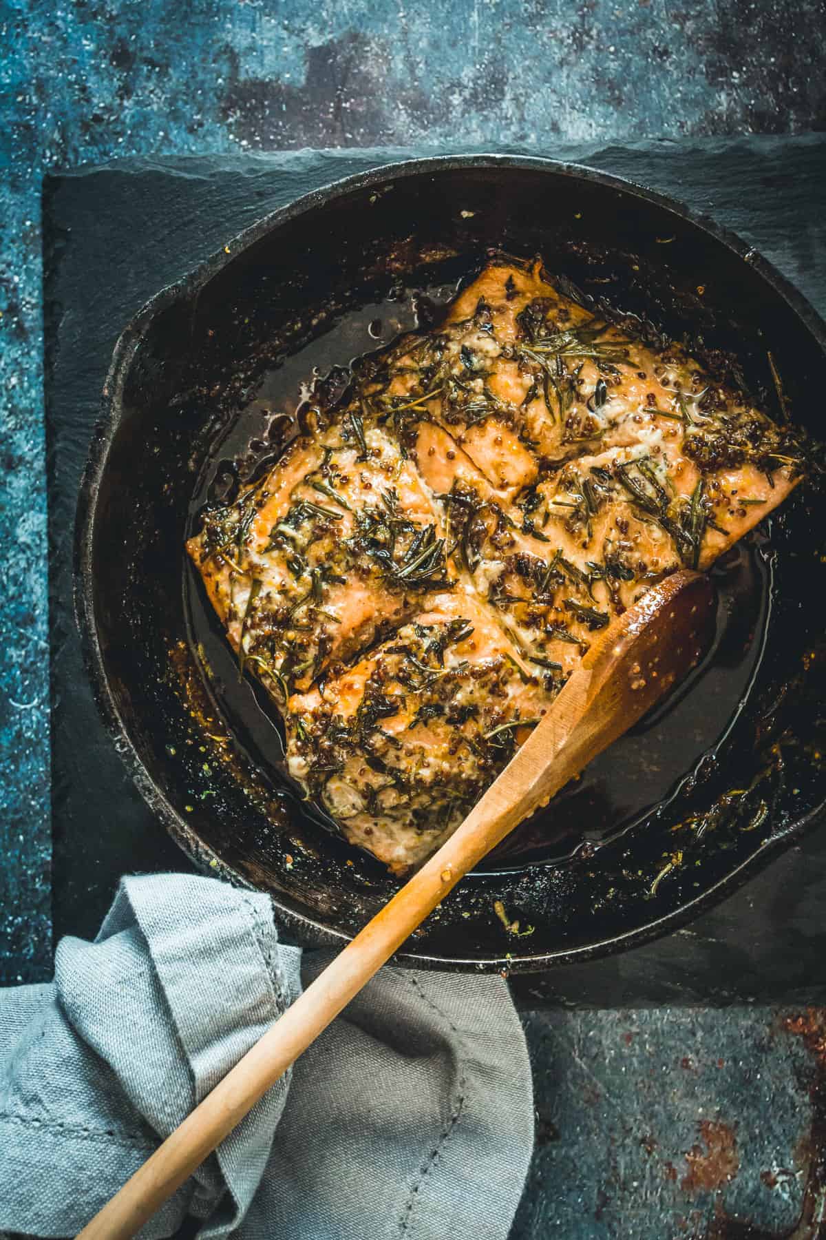 https://immigrantstable.com/wp-content/uploads/2020/09/Cast-iron-pan-fried-Sockeye-salmon-recipe-with-mustard-honey-and-wild-herbs-25.jpg