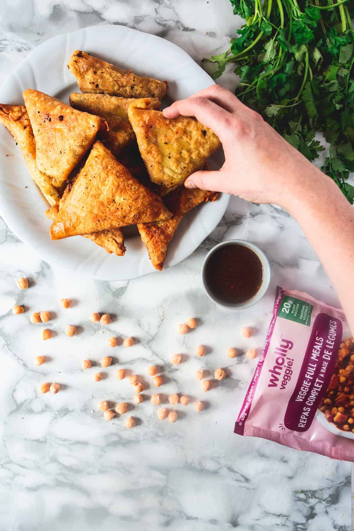 How to make easy gluten-free samosas with sweet & spicy chickpea filling