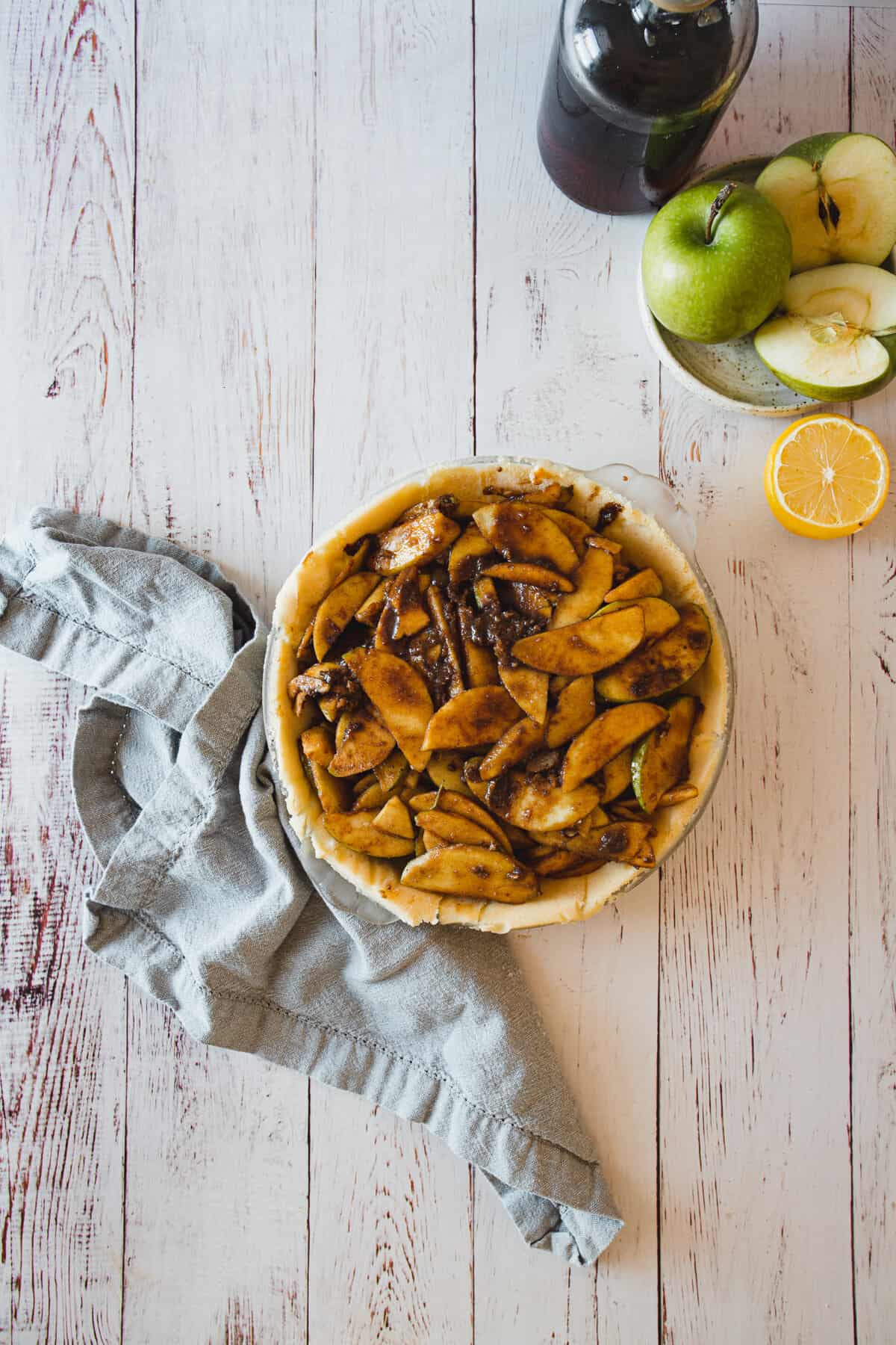 assembling gluten free apple pie