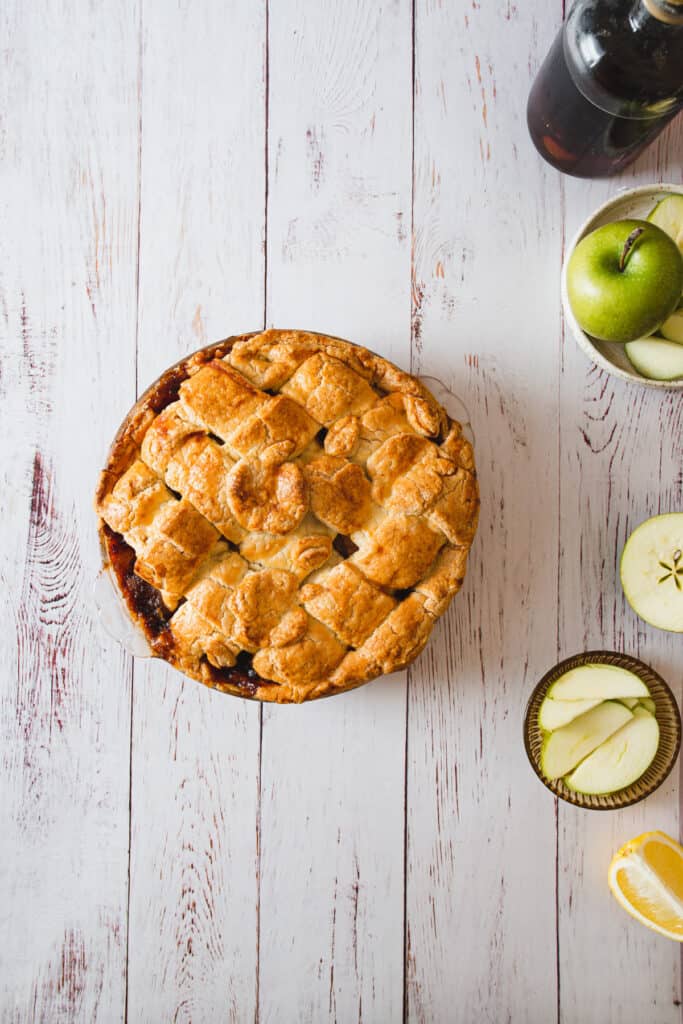 gluten free apple pie and apples