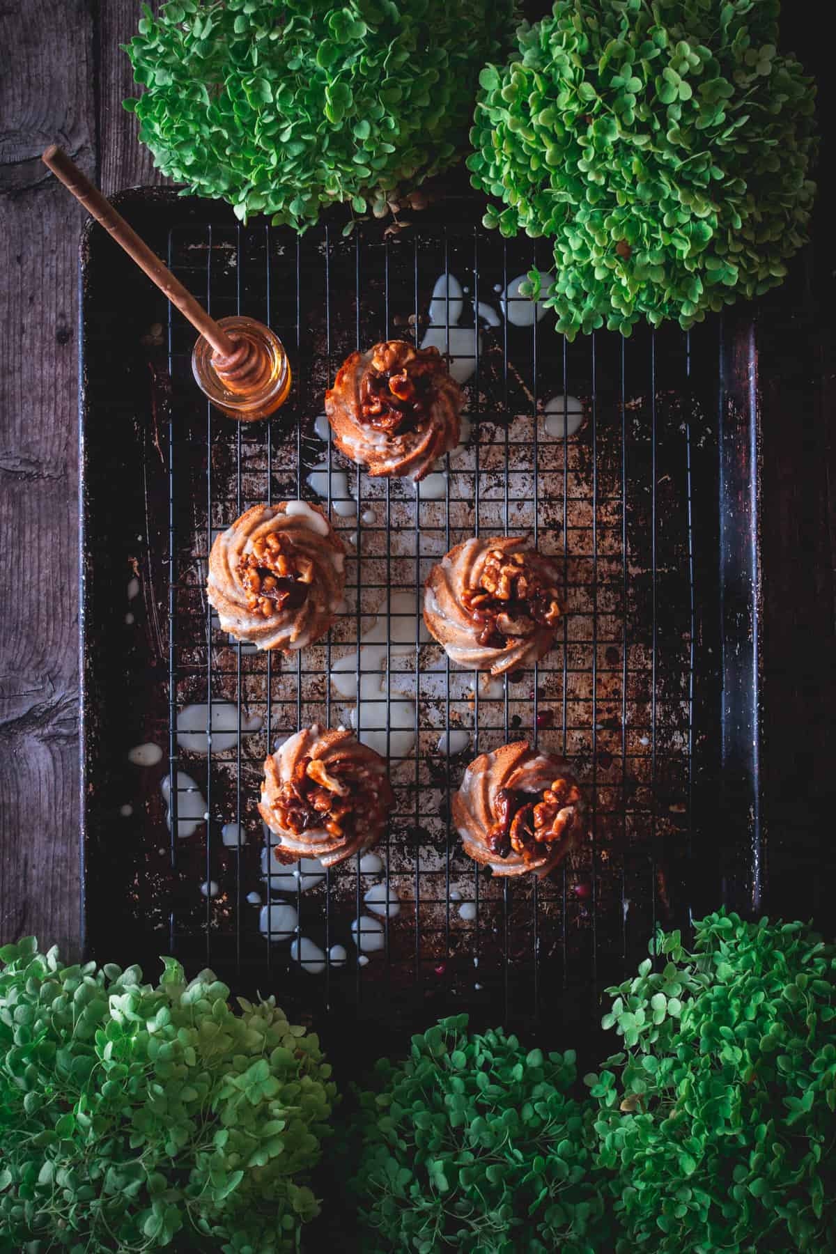 honey cakes on baking sheet with honey