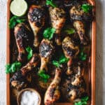 tray of chicken drumsticks