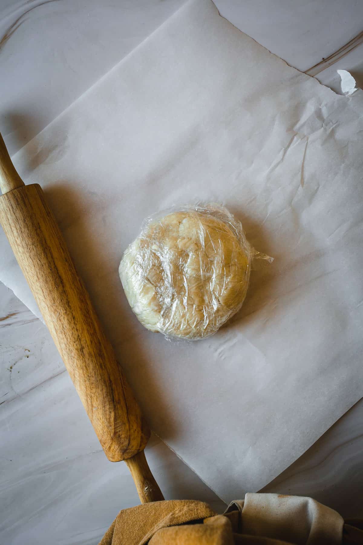 shortening pie crust in a ball