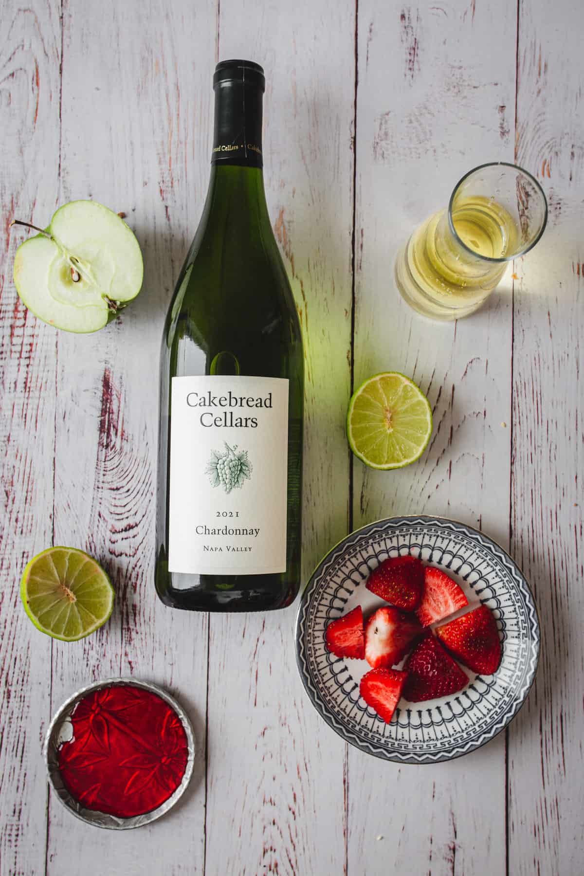 Summer Botanical Cocktails: White Wine Spritzer