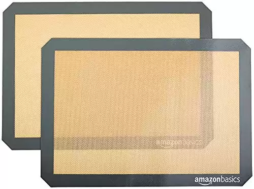 Amazon Basics Silicone Mat Pair