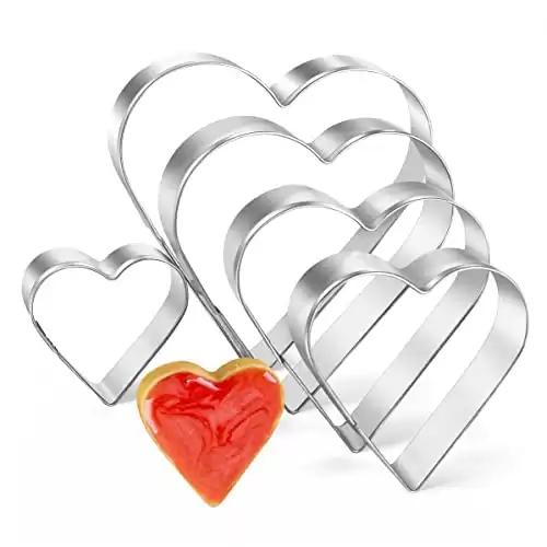 Heart Cookie Cutter Set, Gtmkina 5 Pieces Stainless Steel Small Biscuit Cutters Heart Shaped Mold for Kids Holiday Birthday Party