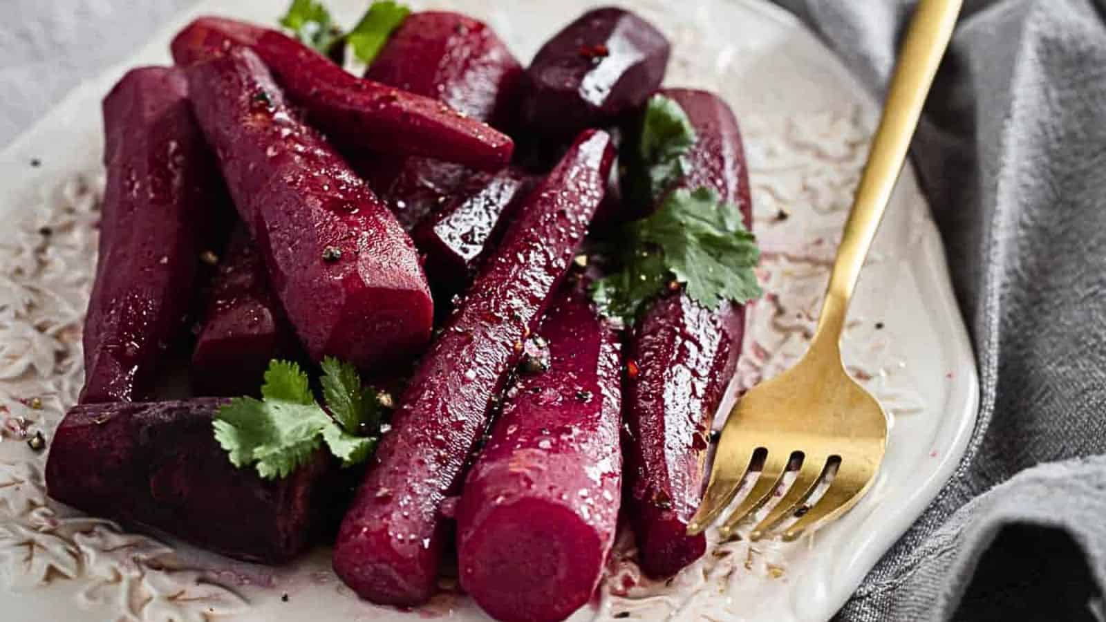 Sweet and Spicy Glazed Carrots Recipe with Red Wine.