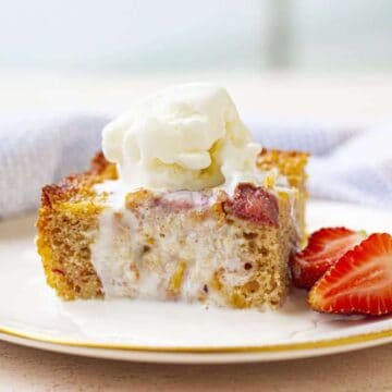Easy strawberry peach cobbler.