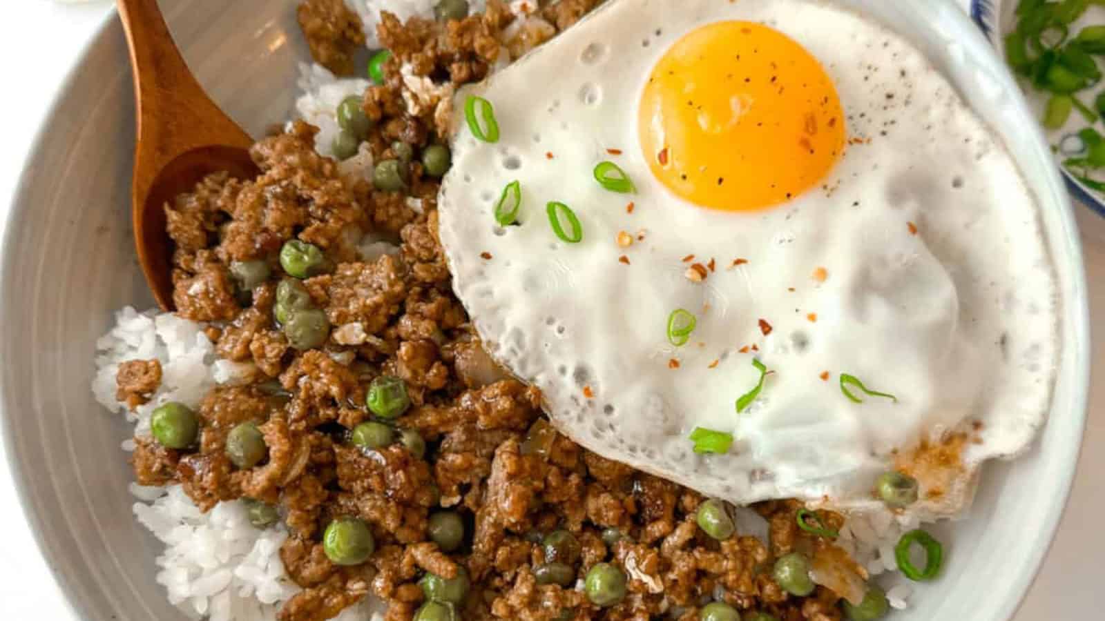 ground beef and eggs