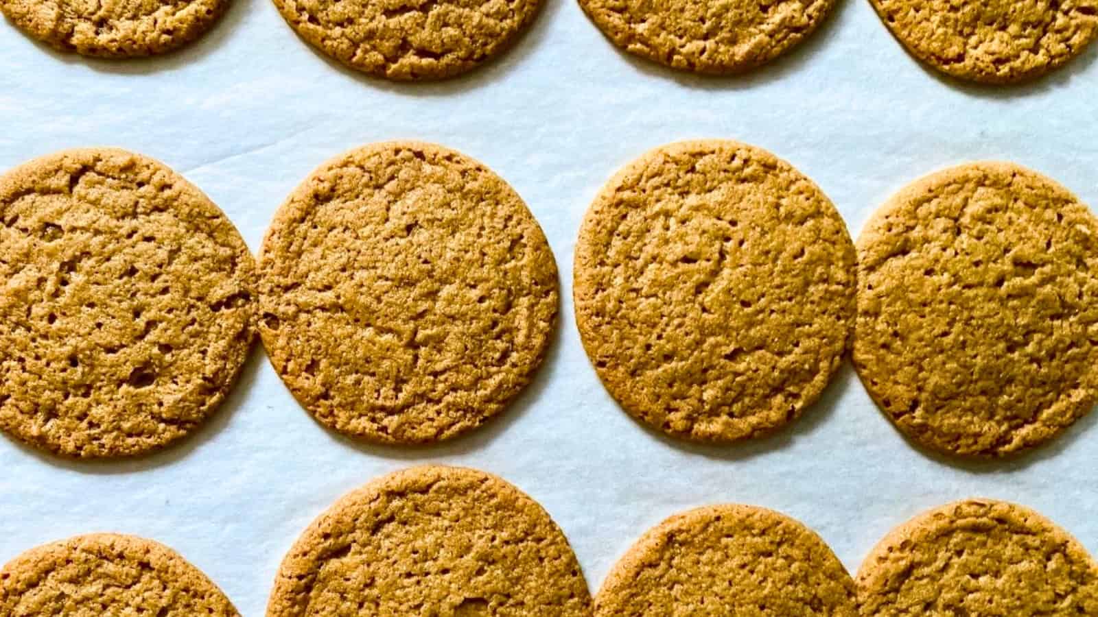 Gingersnap cookies