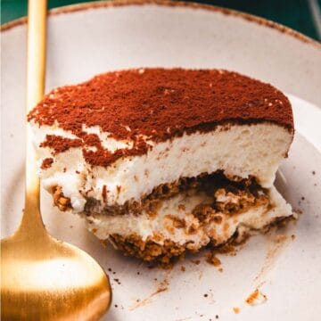 A dessert on a plate.